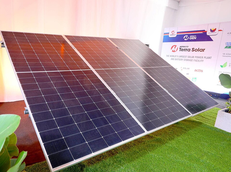 Terra Solar Meralco solar panel.jpg